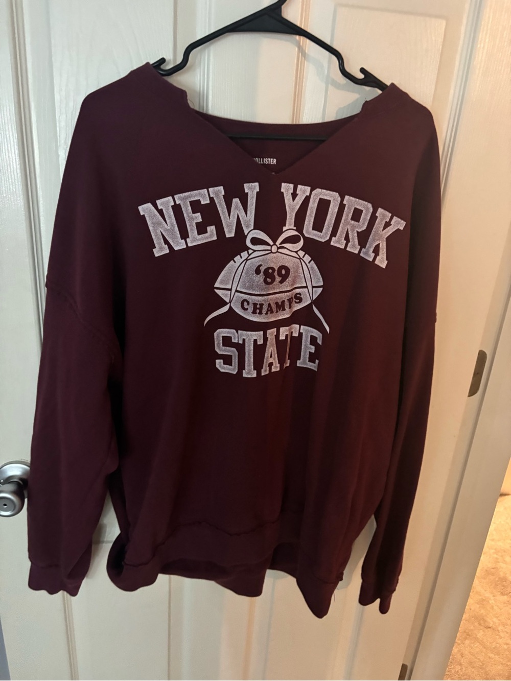 Hollister Maroon "New York State" Graphic Sweatshirt